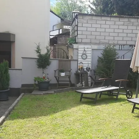 Gastehaus Burgberg, Weinhaus Fries شقة *